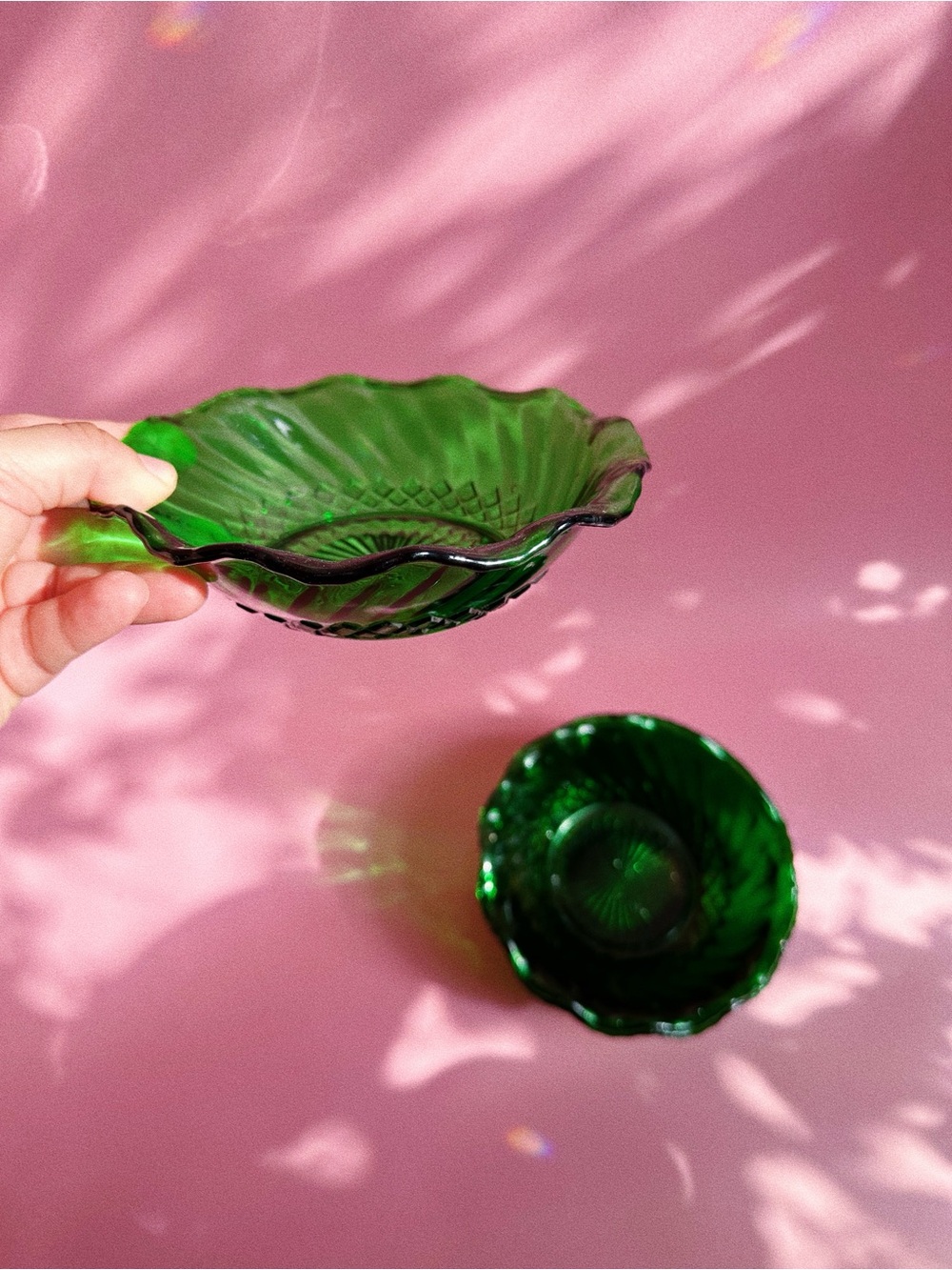 Vintage Set of 4 Green Pressed Ruffle Trim Glass Bowls